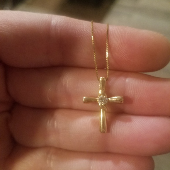 14k yellow gold sirena diamond necklace - Picture 3 of 4